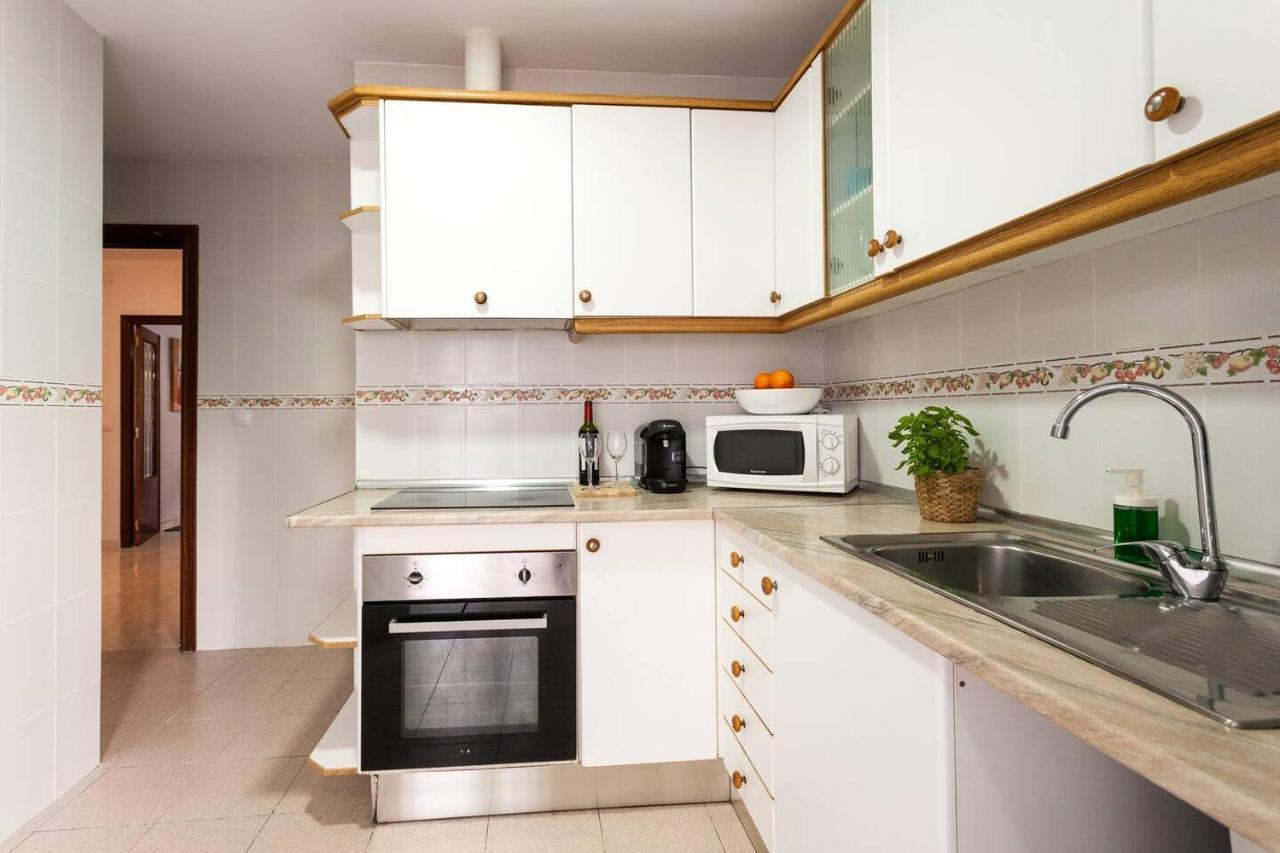 Spacious, Bright Apartment Next To The Old Town Valencia Exterior photo